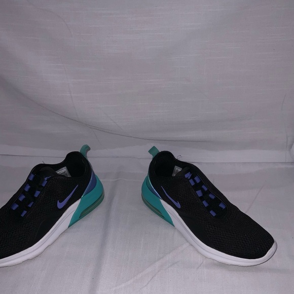 WOMENS NIKE AIR MAX MOTION 2 RUNNING SHOE - Picture 7 of 13
